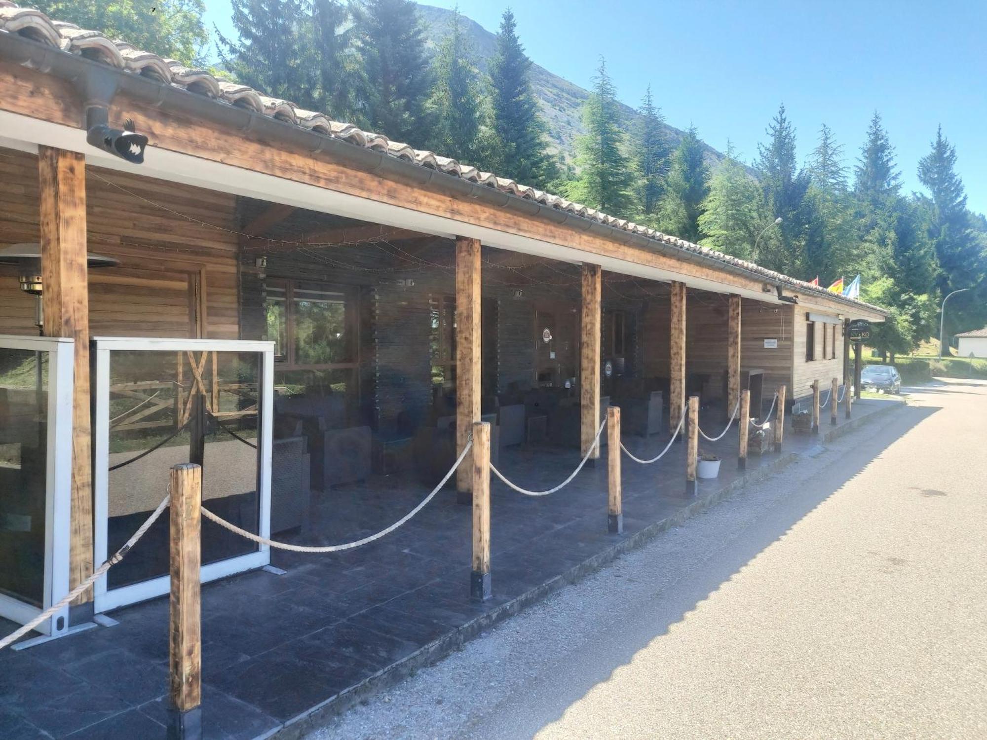 Kyomu Resort Velilla del Rio Carrion Exteriör bild