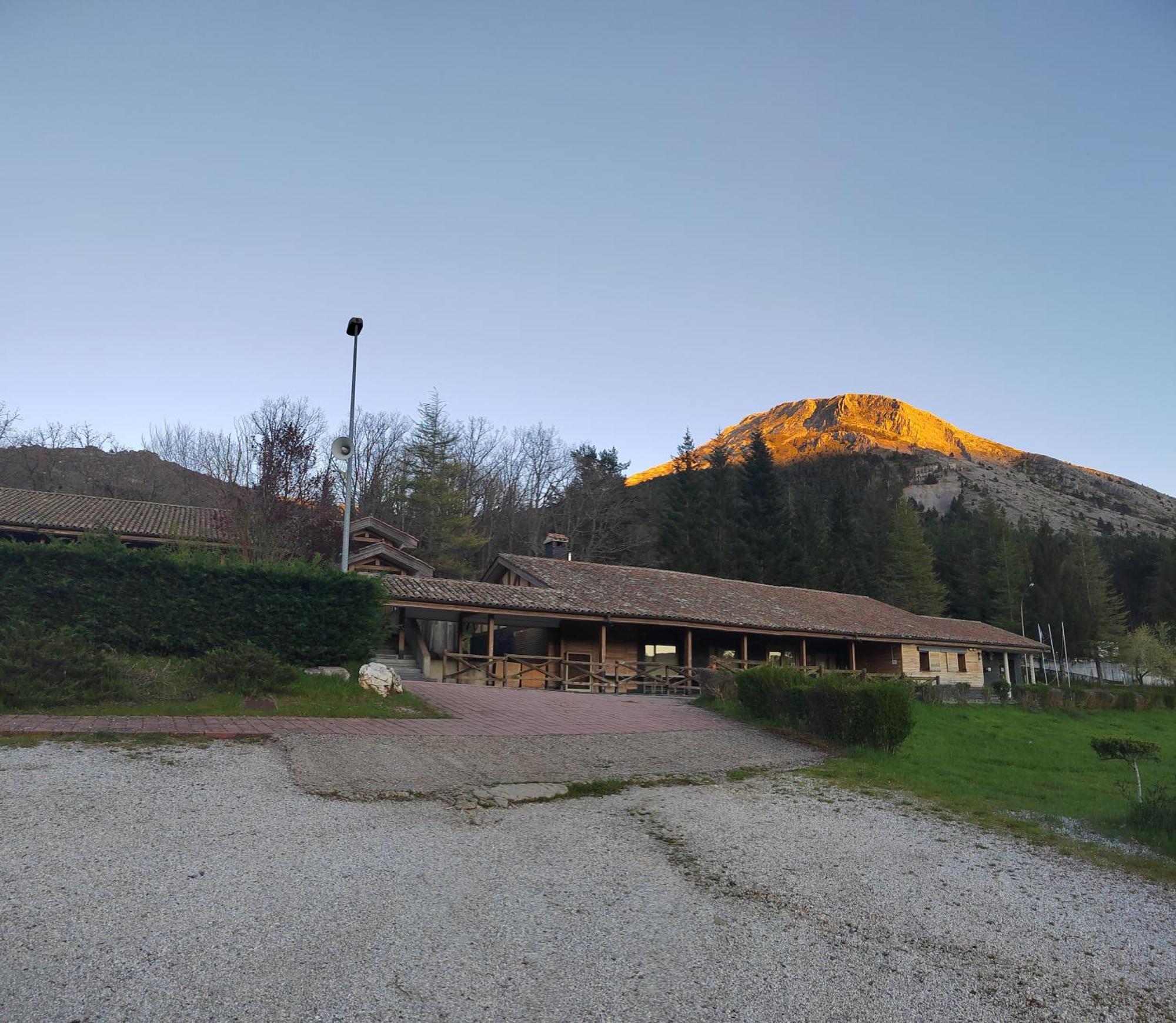 Kyomu Resort Velilla del Rio Carrion Exteriör bild
